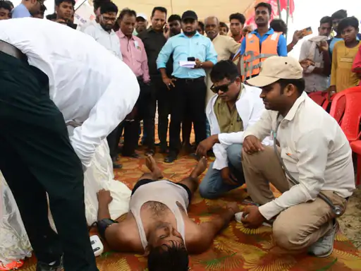 बरहज में बाढ़ से