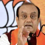 बिहार चुनाव से पहले तेजस्वी यादव के वक्फ कानून बयान पर भाजपा का पलटवार: आरक्षण और संविधान को लेकर बढ़ा सियासी तनाव