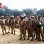 देवरिया मनोकामना हनुमान मंदिर भूमि विवाद में प्रशासन ने कसा शिकंजा, कड़ी सुरक्षा के बीच हुई पैमाइश