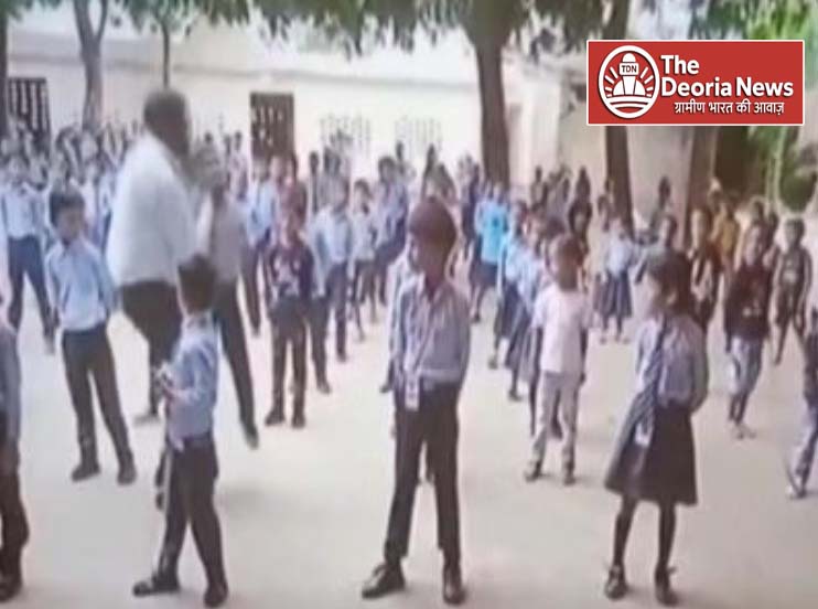 students during prayer