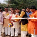देवरिया में सांसद/विधायक खेल प्रतियोगिता का शुभारंभ, युवाओं में खेल भावना जगाने की पहल