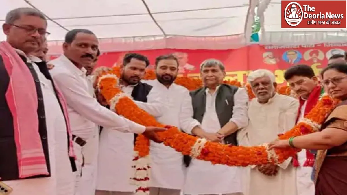 SP's PDA Mahapanchayat in Deoria