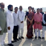 प्रियंका गांधी ने गोरखपुर एयरपोर्ट से भरी उड़ान, कहा – बिहार में इंडिया गठबंधन की जीत तय, 2027 में यूपी में कांग्रेस बनाएगी सरकार