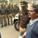 देवरिया जेल में बंद पूर्व आईजी अमिताभ ठाकुर की तबीयत बिगड़ी, आंखों में सूजन और सिर दर्द की शिकायत