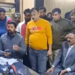 मेरठ: महिला से अभद्रता के आरोप को लेकर दो पक्षों में तनाव, थाने में हंगामा; एक युवक हिरासत में