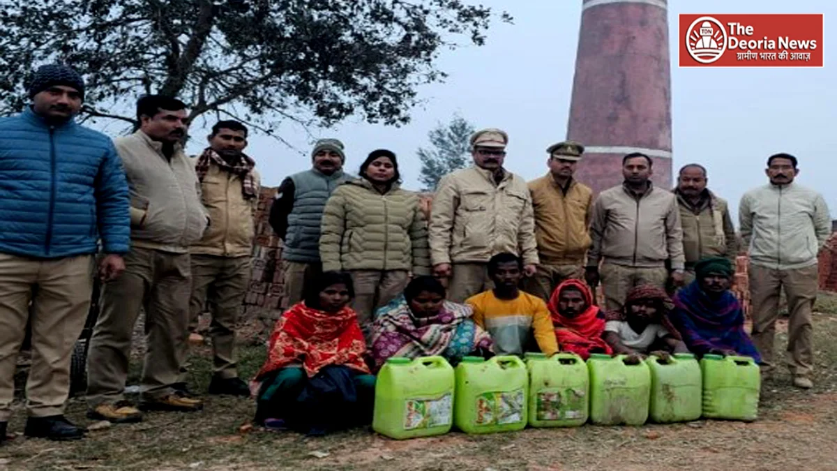Deoria Illegal raw material in Baghauchghat