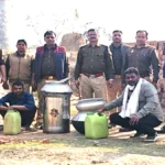 देवरिया : कच्ची शराब के कारोबार पर छापा, ईंट भट्ठा मालिक समेत तीन पर केस, दो गिरफ्तार