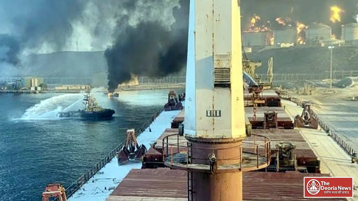 Iranians at Saudi's Yanbu Port