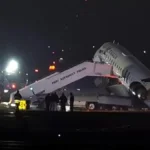 न्यूयॉर्क के ला गार्डिया एयरपोर्ट पर विमान-वाहन टक्कर, बड़ा हादसा टला