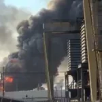 टेक्सास की तेल रिफाइनरी में जोरदार धमाका, भीषण आग के बाद इलाके में अलर्ट