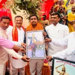 देवरिया : UPPCS में चयनित अवनीश गौड़ का गांव में भव्य स्वागत, सफलता बनी युवाओं के लिए प्रेरणा