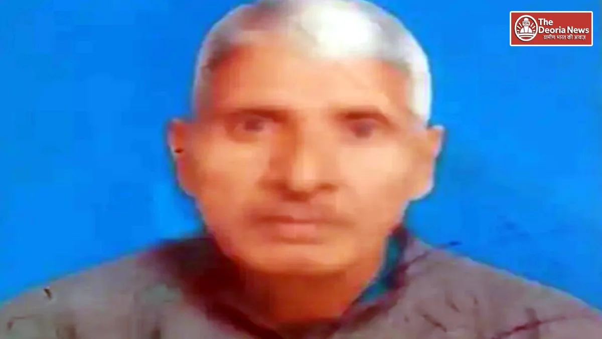 Two bikes collide in Deoria