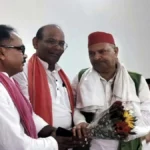 देवरिया आगमन पर पूर्व प्रदेश अध्यक्ष नरेश उत्तम पटेल का भव्य स्वागत, मिशन 2027 को लेकर हुई चर्चा