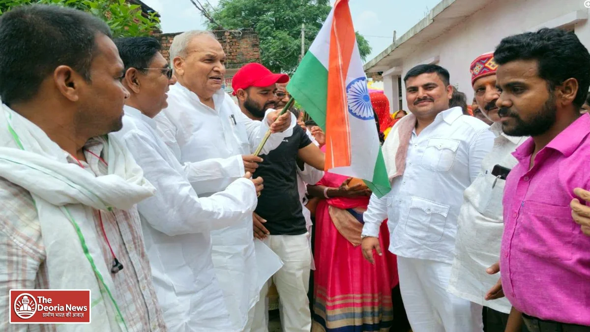 Deoria Grand Kanwar Yatra at Devghat