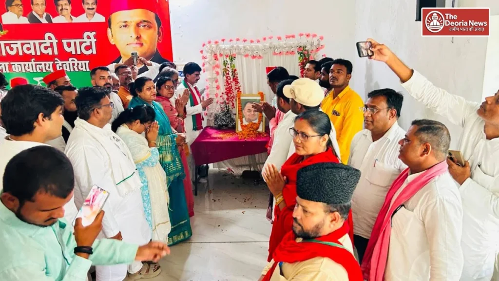 SP celebrated in Deoria.